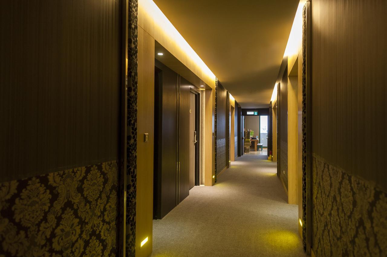 Yunlin Commerce Ryokan Tuku Екстериор снимка