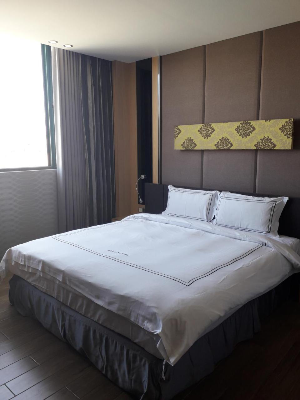 Yunlin Commerce Ryokan Tuku Екстериор снимка